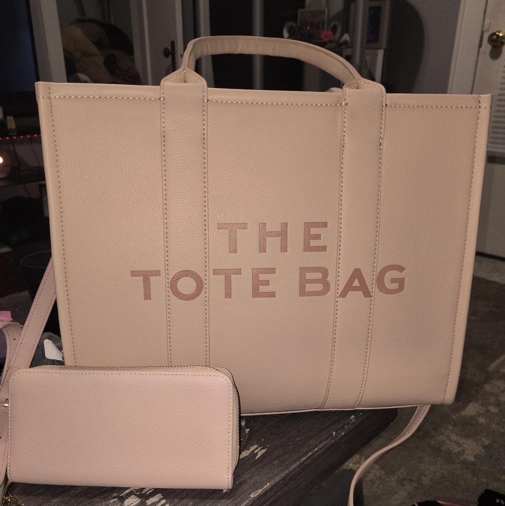 The Tote Bag purse